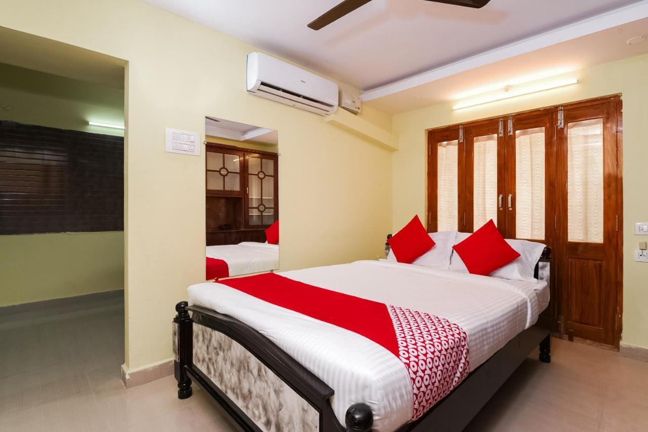 Oyo 26234 Annapurna Nilayam Hotel Vijayawada Exterior photo